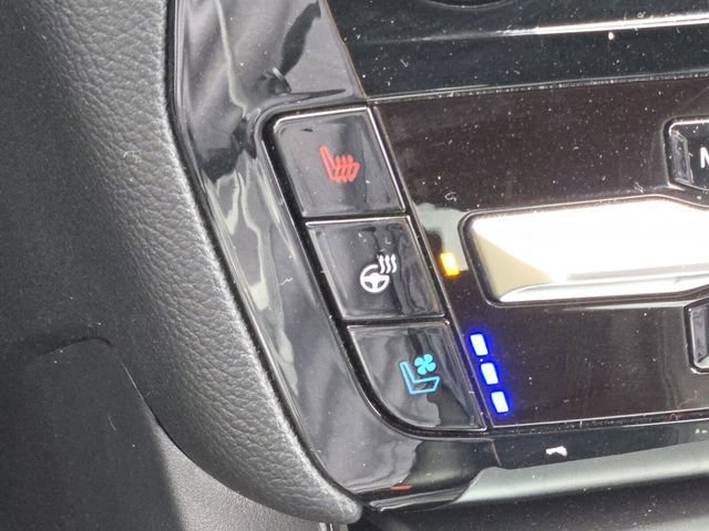 Certified 2022 Ford Explorer Limited RWD image 23