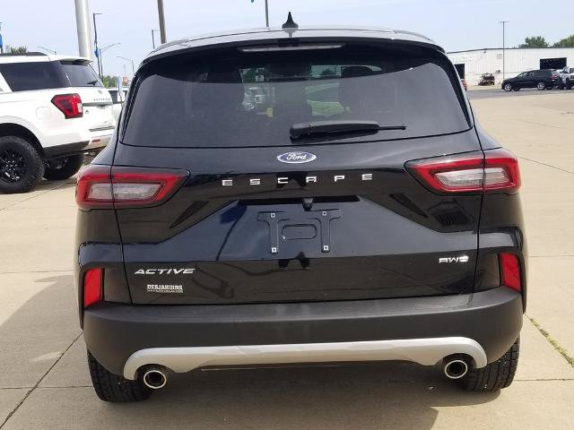 Certified 2024 Ford Escape Active AWD/4WD image 3