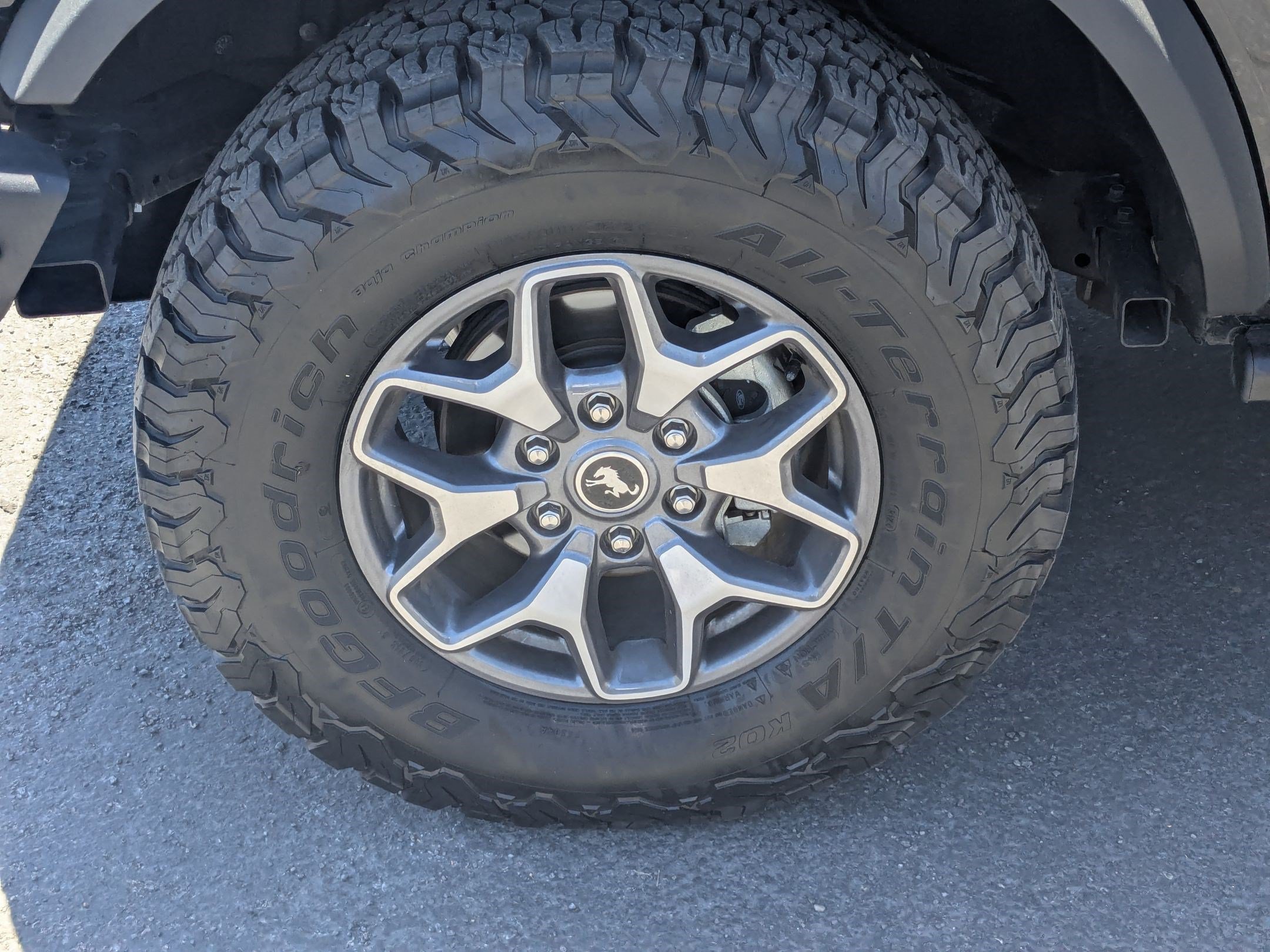 Certified 2024 Ford Bronco Badlands AWD/4WD image 16