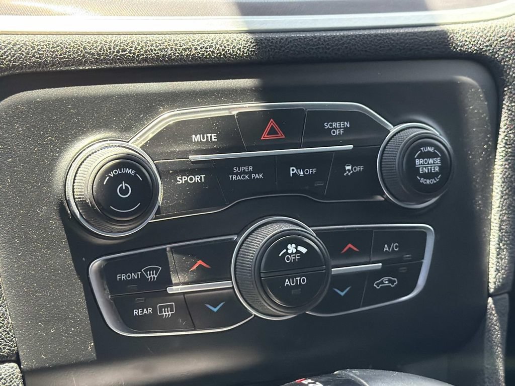 Used 2019 Dodge Charger GT RWD image 15