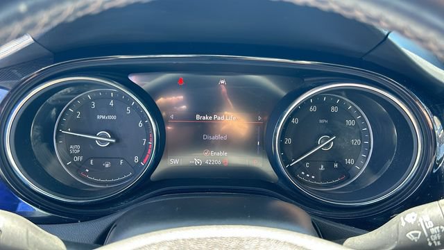 Used 2020 Buick Encore GX Preferred w/ Sport Touring Package FWD image 18