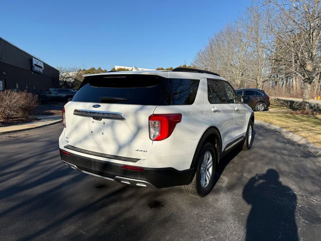 Certified 2022 Ford Explorer XLT w/ Equipment Group 202A image 27