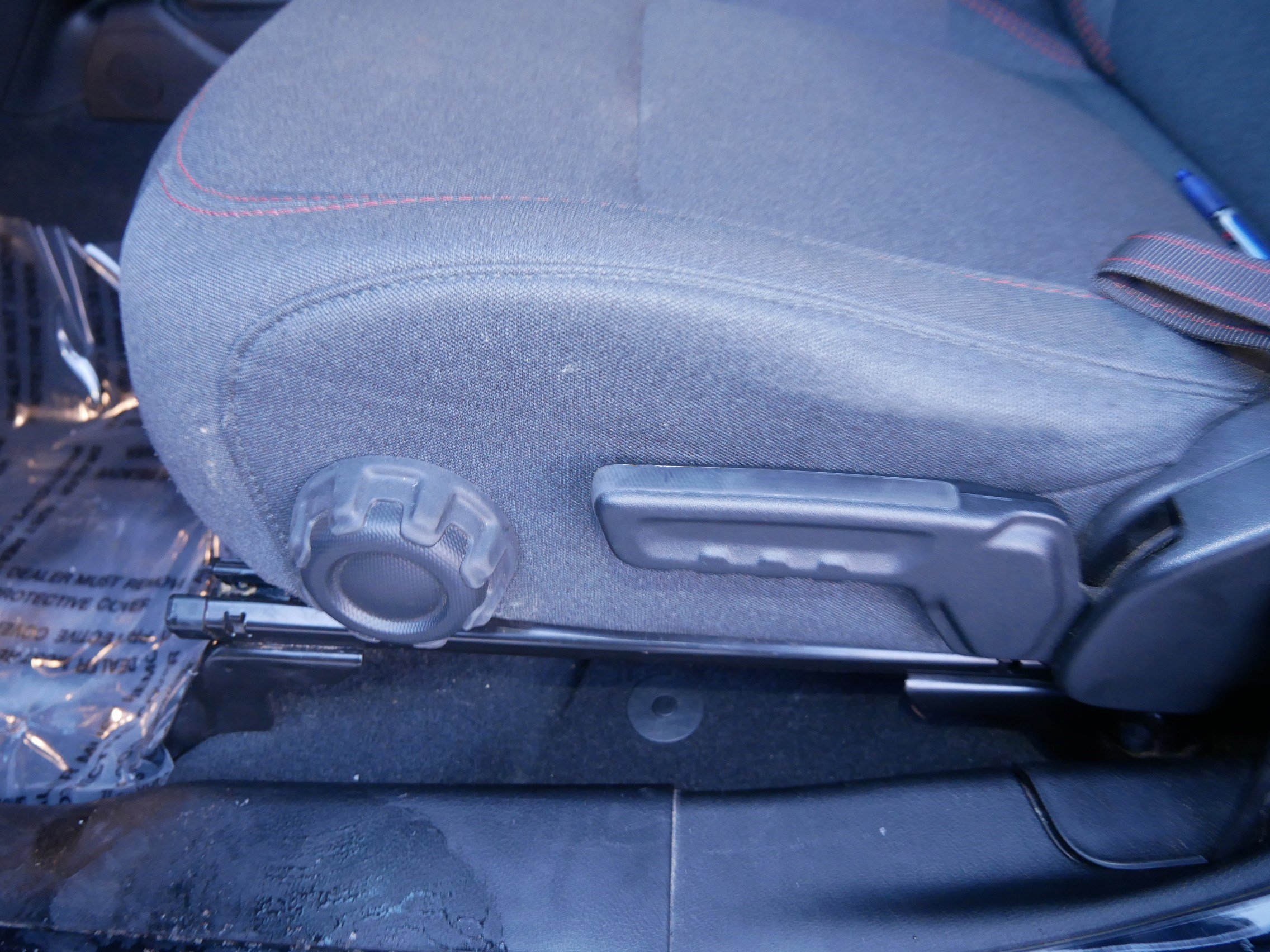 Used 2024 Jeep Wrangler Rubicon image 17