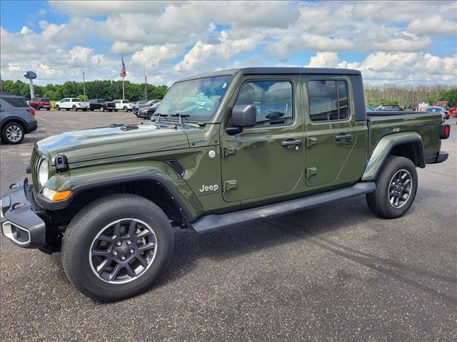 Used 2022 Jeep Gladiator Overland w/ Cold Weather Group AWD/4WD video 1