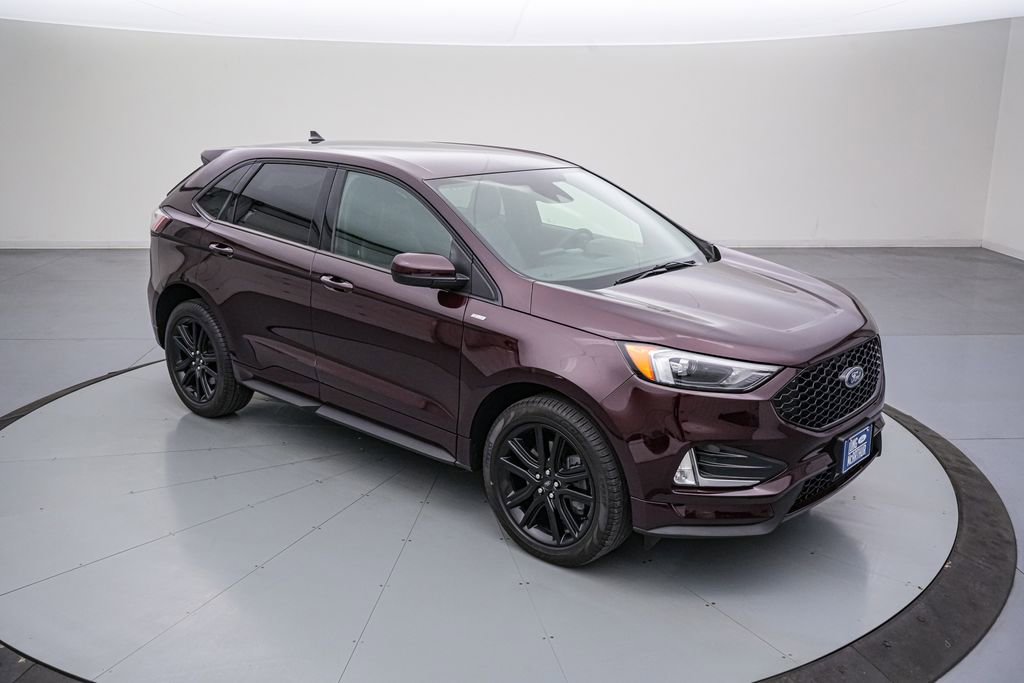 Certified 2024 Ford Edge ST-Line AWD/4WD video 3
