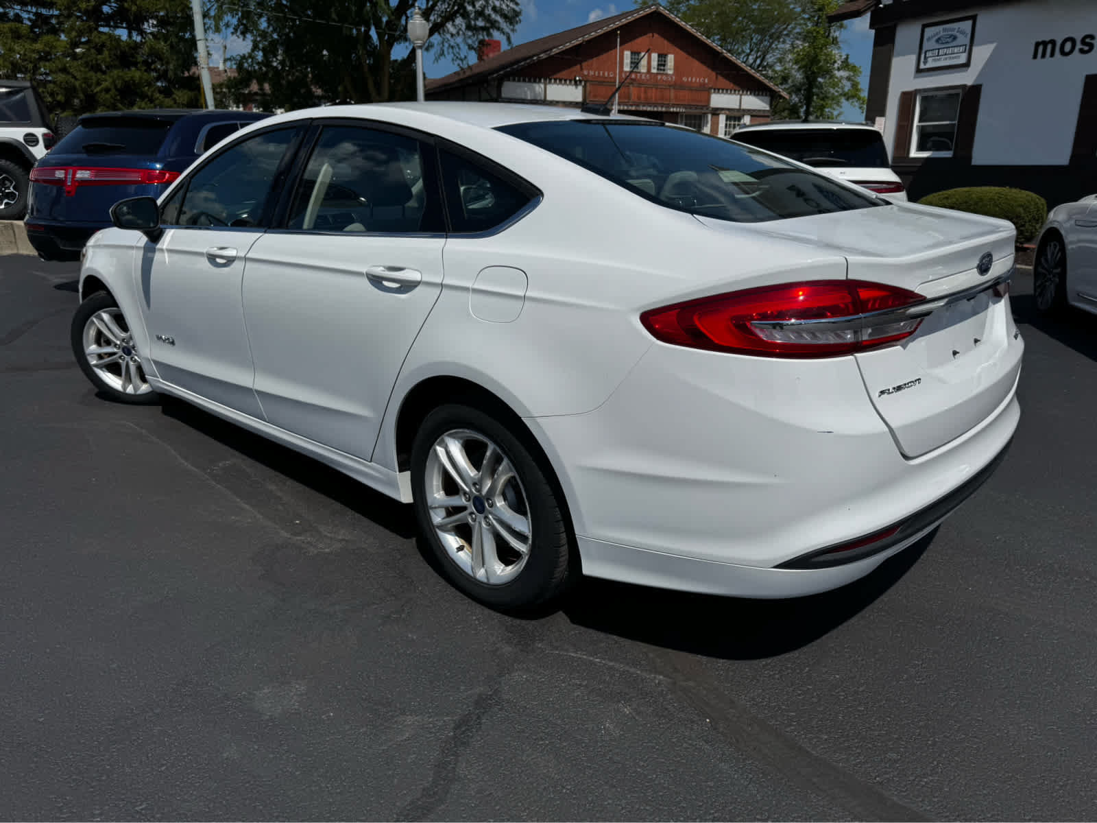 Certified 2018 Ford Fusion S FWD image 6