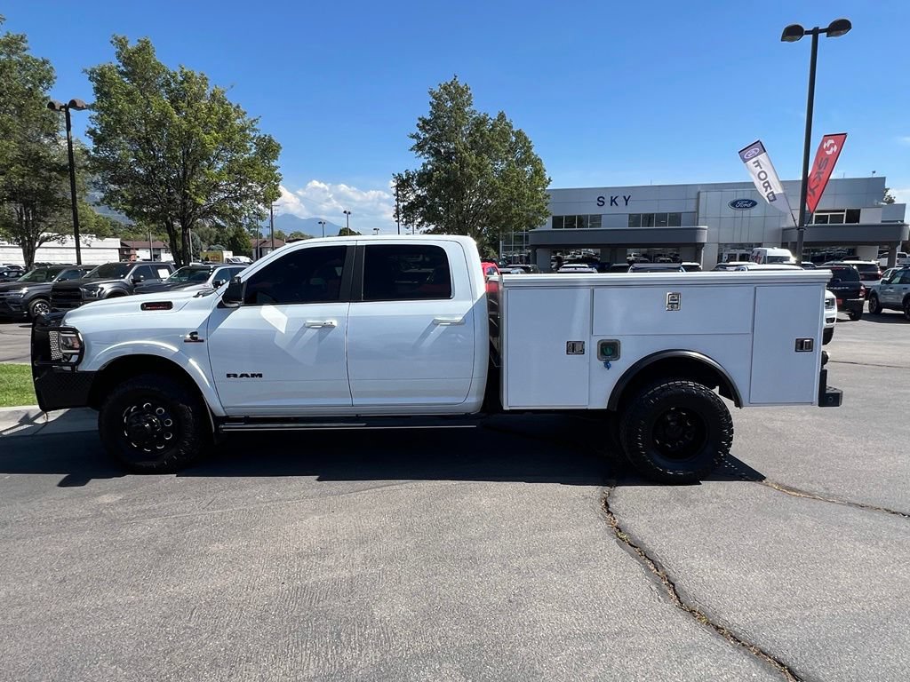 Used 2022 RAM 3500 Laramie AWD/4WD image 13