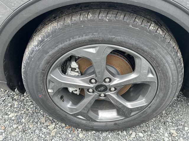 Certified 2025 Ford Escape ST-Line w/ Tech Pack #1 image 12