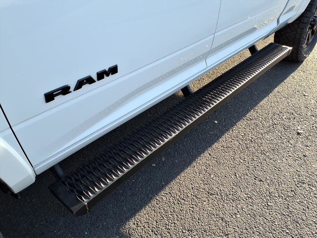 Used 2022 RAM 2500 Laramie w/ Night Edition image 9