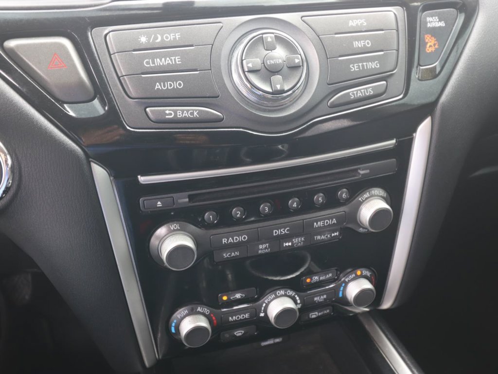 Used 2019 Nissan Pathfinder SV FWD image 21