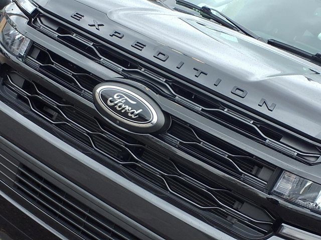 Certified 2023 Ford Expedition Limited AWD/4WD image 33