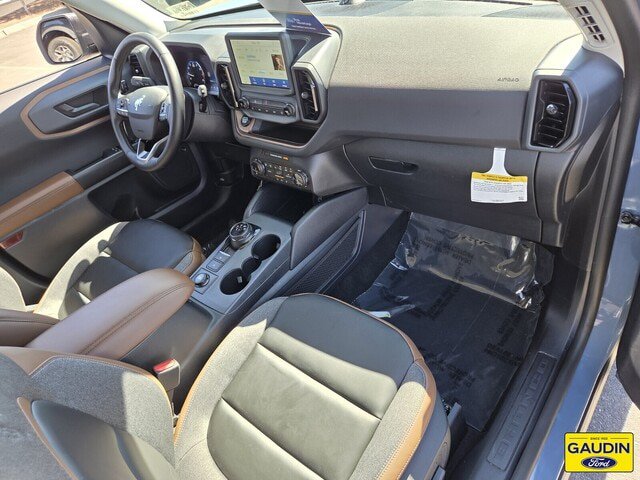 Certified 2024 Ford Bronco Sport Outer Banks w/ Tech Package AWD/4WD image 16