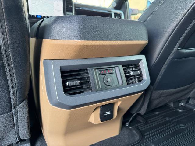 Certified 2025 Ford F250 Lariat w/ Lariat Ultimate Package AWD/4WD image 20