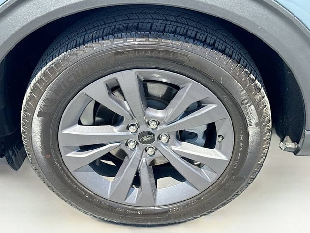 Certified 2025 Ford Explorer Active w/ Active Comfort Package AWD/4WD image 41