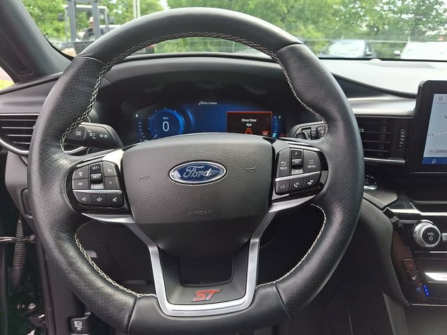 Certified 2022 Ford Explorer ST w/ Equipment Group 401A AWD/4WD image 31
