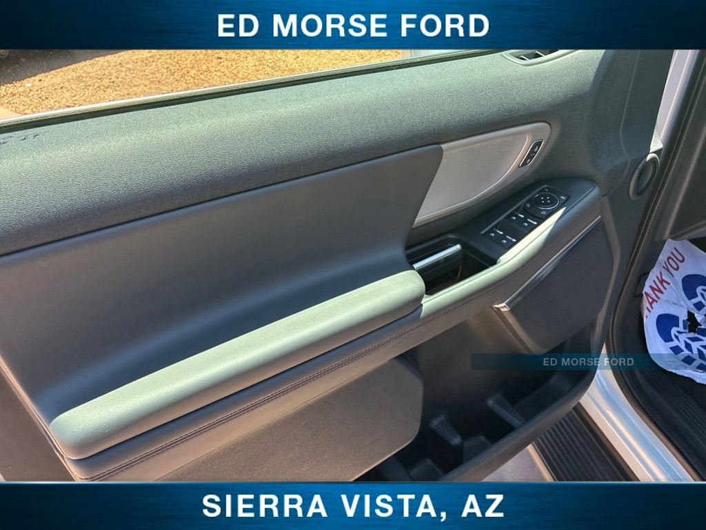 Certified 2025 Ford Expedition Active AWD/4WD image 25