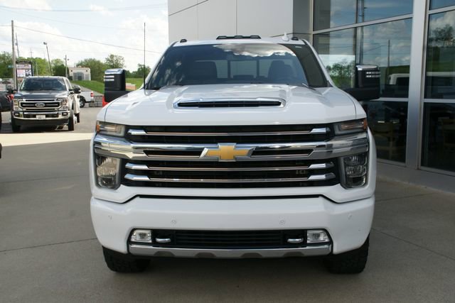 Used 2020 Chevrolet Silverado 2500 High Country w/ Safety Package II image 6