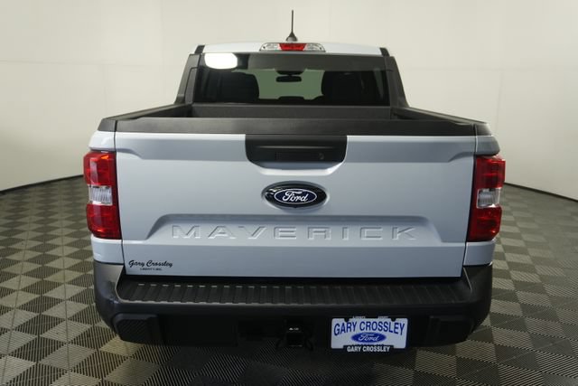 Certified 2025 Ford Maverick XLT w/ XLT Luxury Package FWD image 4