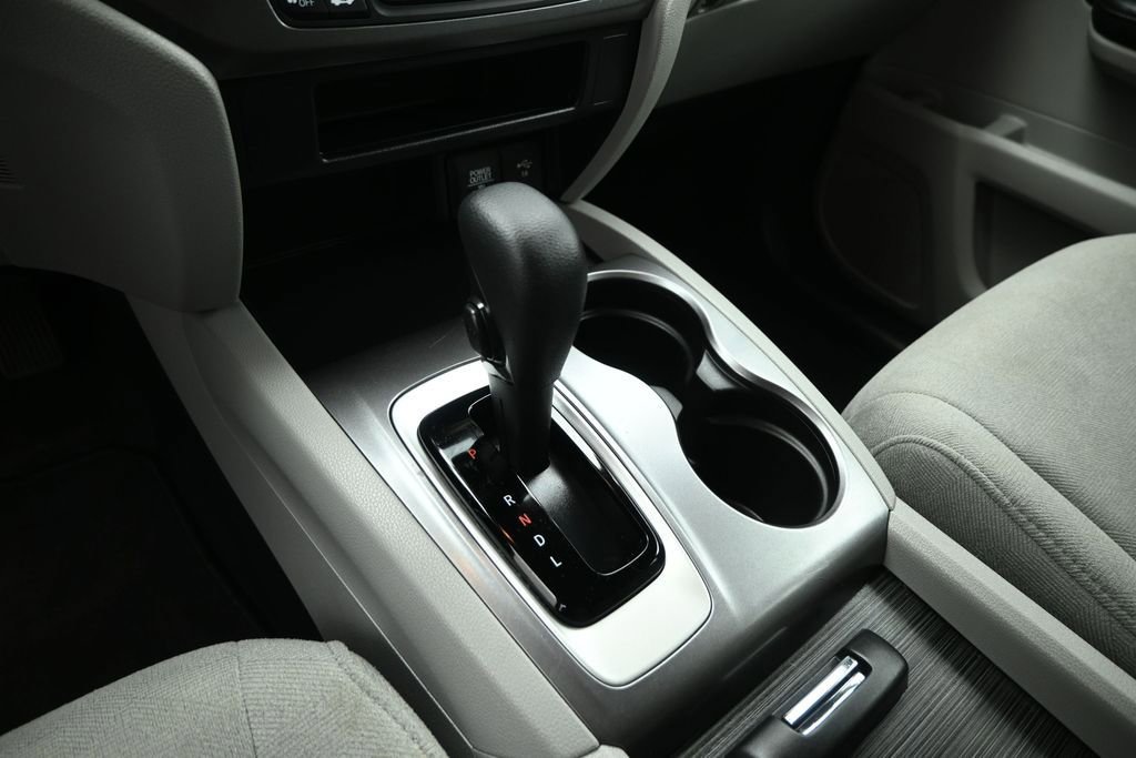 Used 2019 Honda Pilot LX image 16