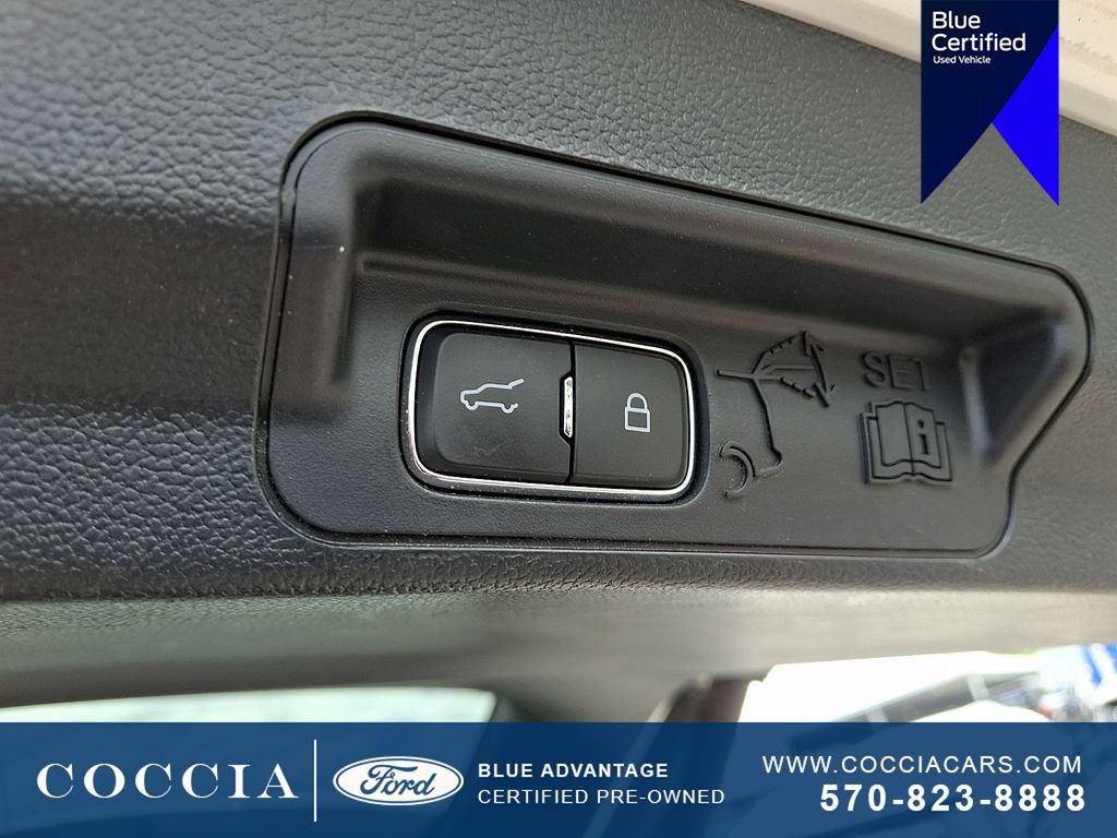 Certified 2023 Ford Explorer XLT w/ Equipment Group 202A AWD/4WD image 30