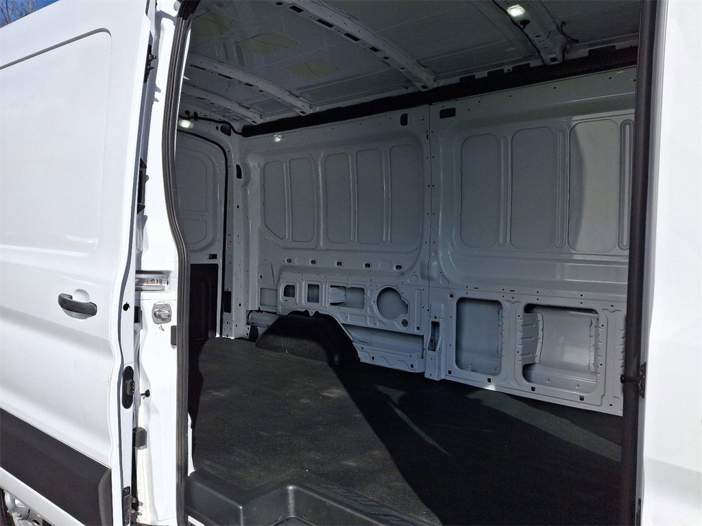 Certified 2024 Ford Transit 250 Base image 10