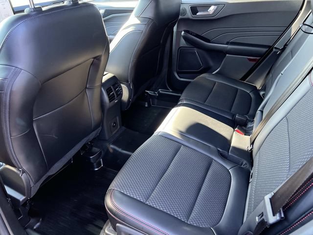 Certified 2024 Ford Escape ST-Line Select w/ Tech Pack #2 AWD/4WD image 14