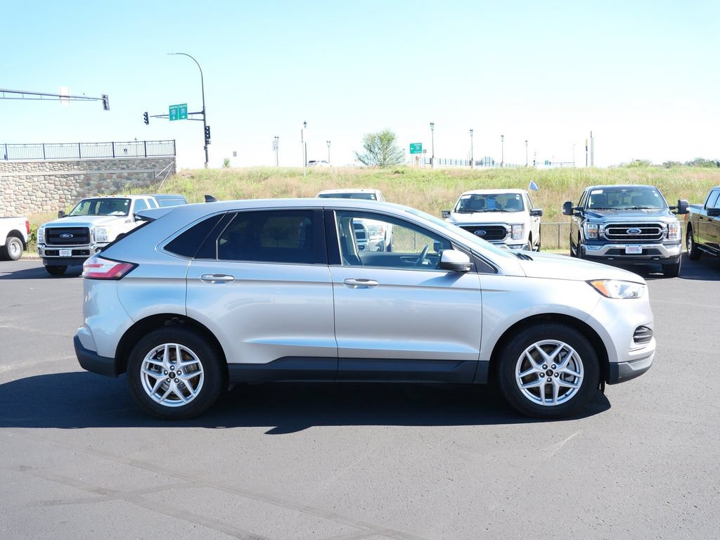 Certified 2024 Ford Edge SEL AWD/4WD image 5