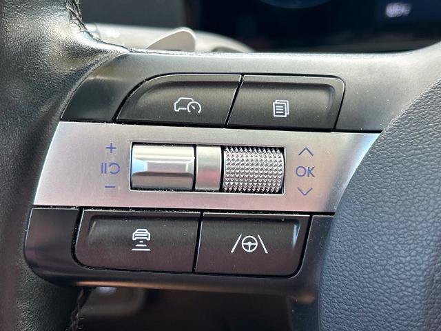 Used 2024 Hyundai Kona Limited FWD image 27