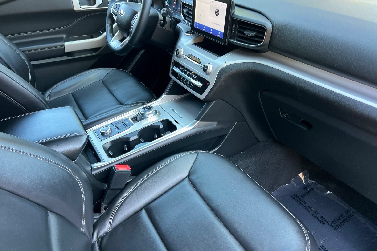 Certified 2023 Ford Explorer XLT w/ Equipment Group 202A AWD/4WD image 20