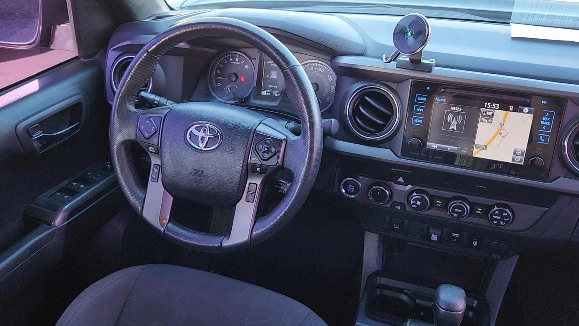 Used 2019 Toyota Tacoma TRD Off-Road AWD/4WD image 6