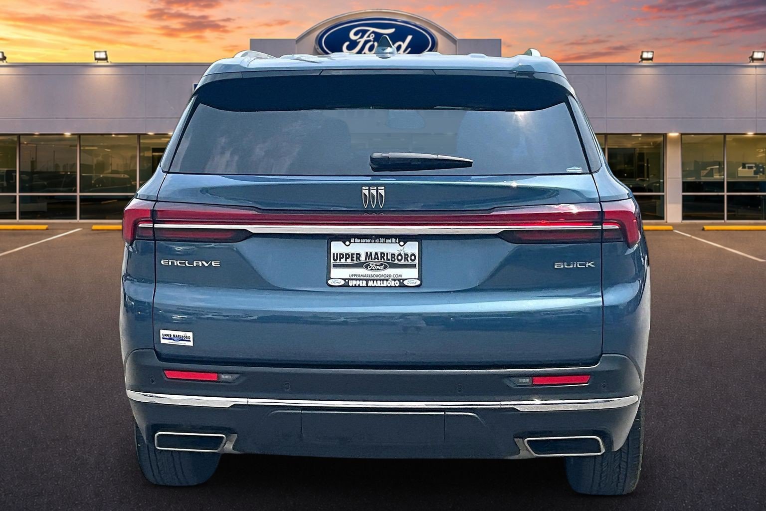 Used 2025 Buick Enclave Preferred FWD image 4