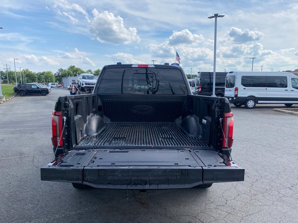 Certified 2025 Ford F150 King Ranch AWD/4WD image 9