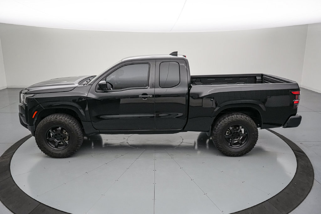 Used 2022 Nissan Frontier S RWD image 8
