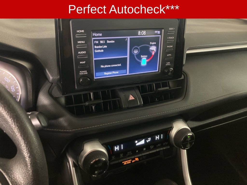 Used 2019 Toyota RAV4 LE w/ Carpet Mat Package AWD/4WD image 3
