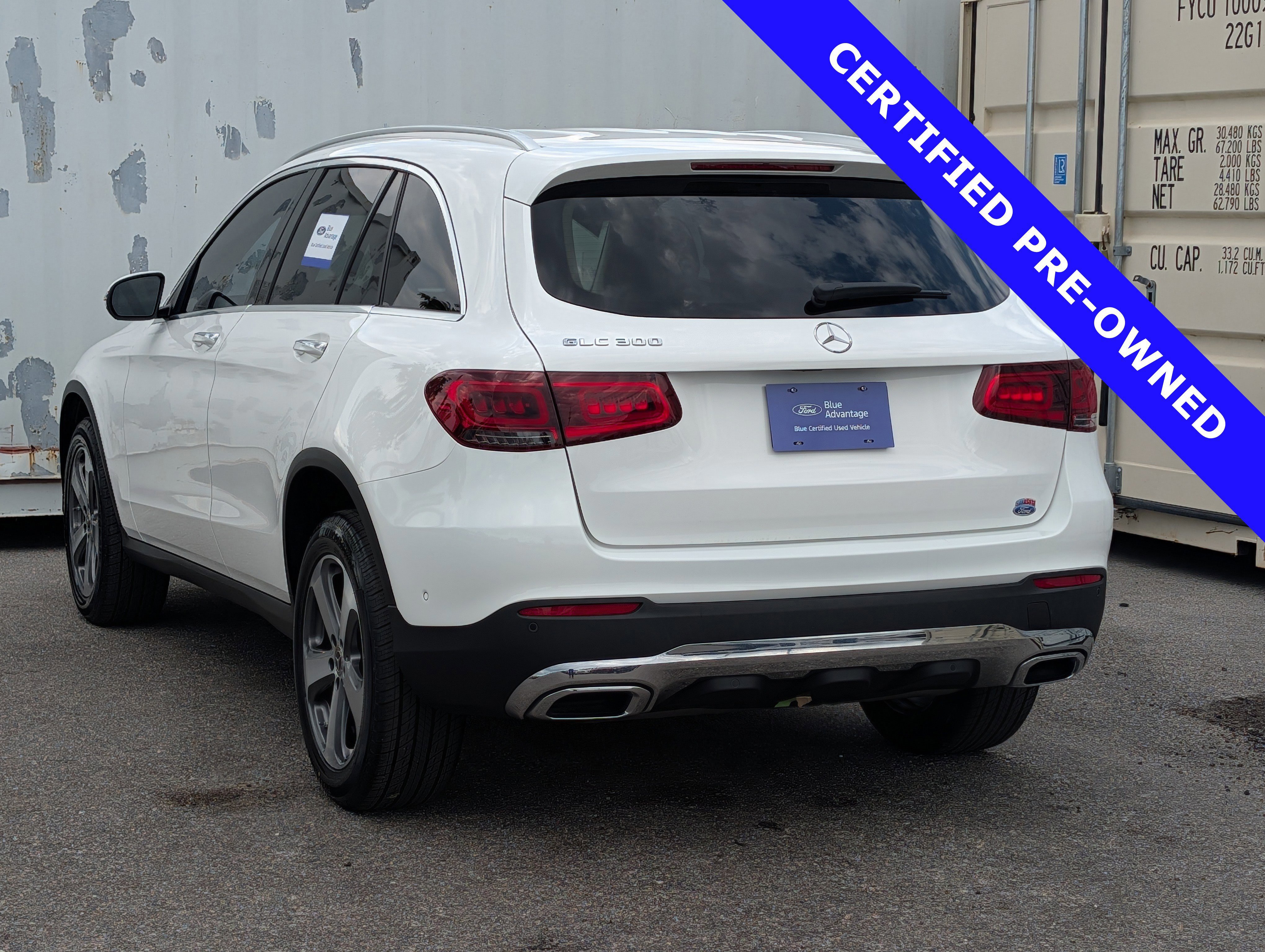 Used 2022 Mercedes-Benz GLC 300 image 2