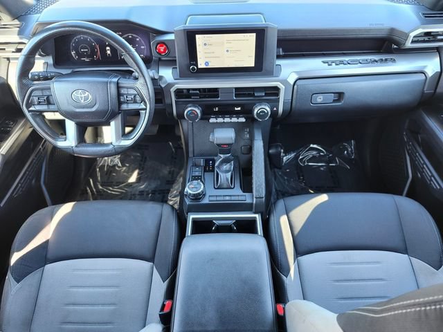Used 2024 Toyota Tacoma TRD Off-Road AWD/4WD image 12