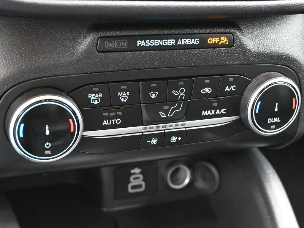 Certified 2025 Ford Escape ST-Line FWD image 17