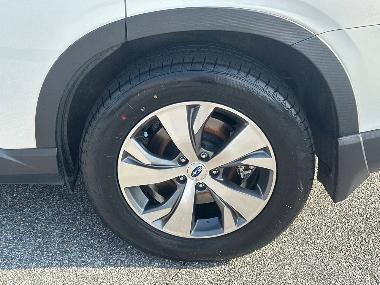 Used 2021 Subaru Ascent Premium w/ Convenience Package AWD/4WD image 22