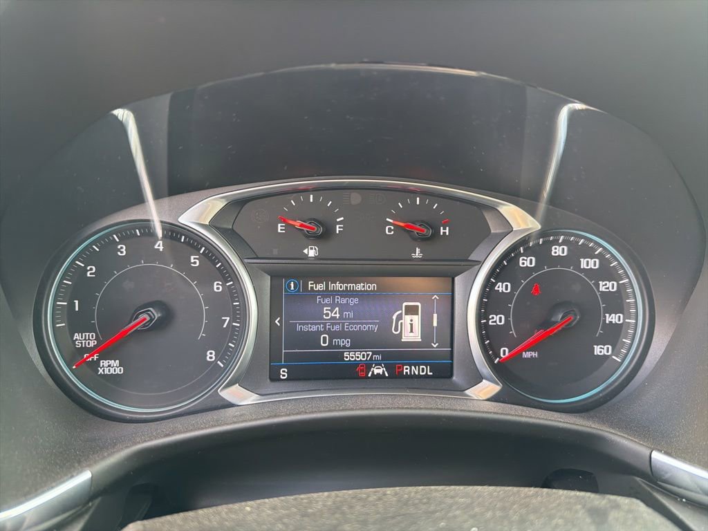 Used 2020 Chevrolet Equinox LT w/ Driver Convenience Package image 3