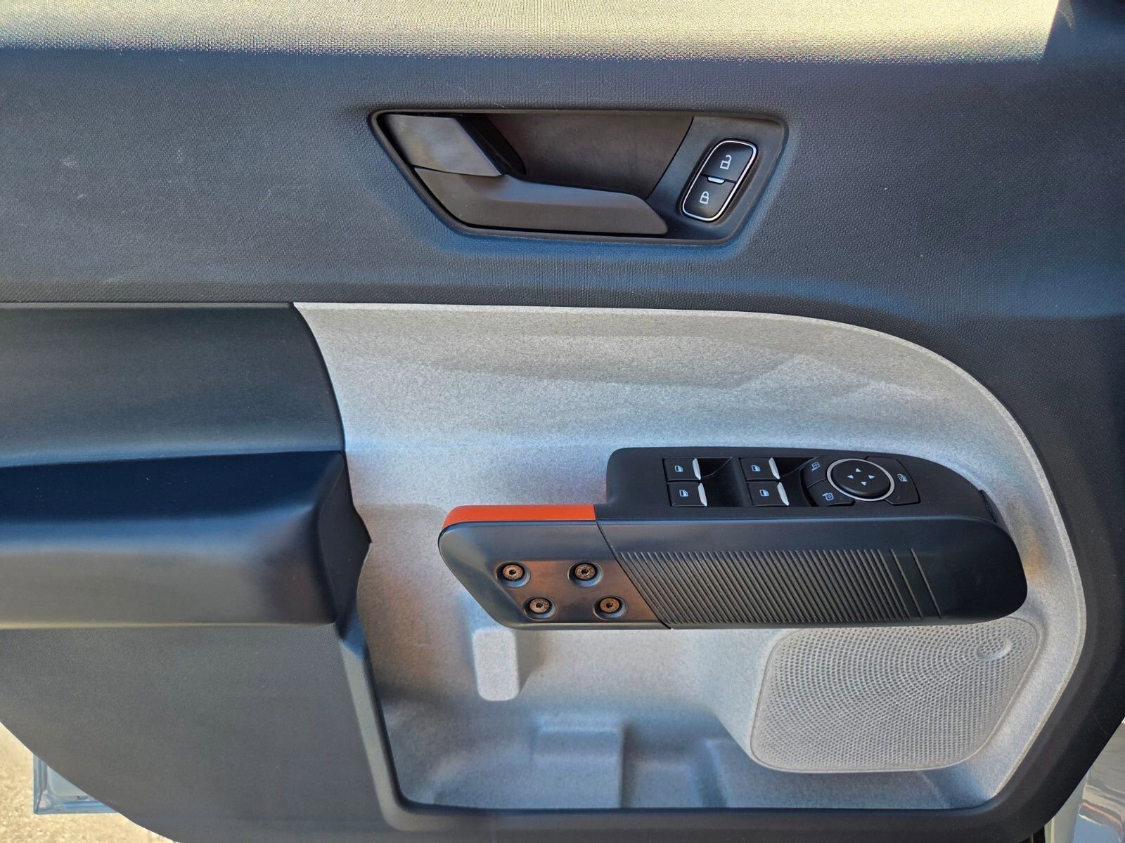 Certified 2022 Ford Maverick XLT w/ XLT Luxury Package FWD image 17