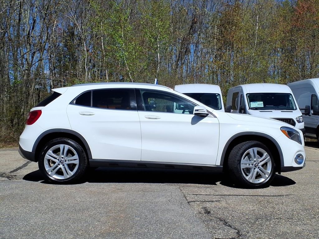 Used 2019 Mercedes-Benz GLA 250 4MATIC image 3