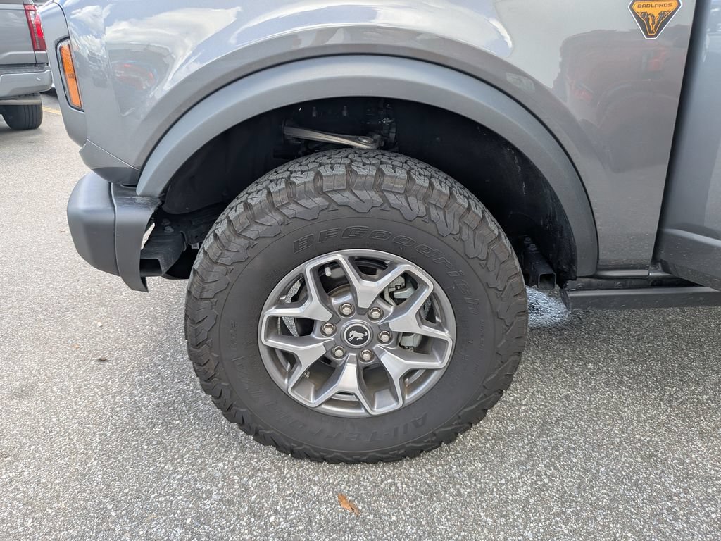 Certified 2025 Ford Bronco Badlands AWD/4WD image 33
