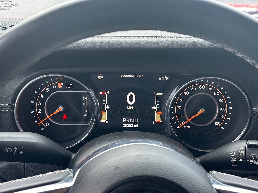 Used 2018 Jeep Wrangler Unlimited Sahara AWD/4WD image 27