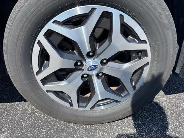 Used 2024 Subaru Forester Premium AWD/4WD image 7