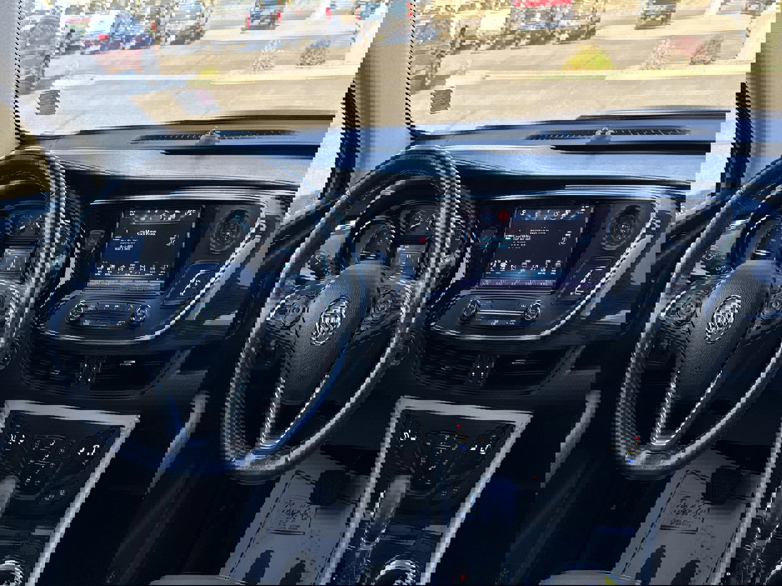 Used 2017 Buick Envision Essence image 12