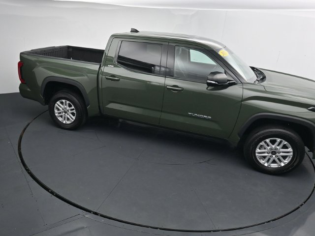 Used 2023 Toyota Tundra SR5 w/ SR5 Premium Package AWD/4WD image 34