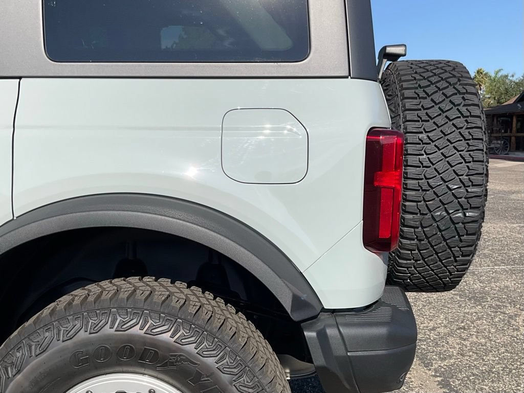 Certified 2024 Ford Bronco Black Diamond w/ Sasquatch Package AWD/4WD image 13