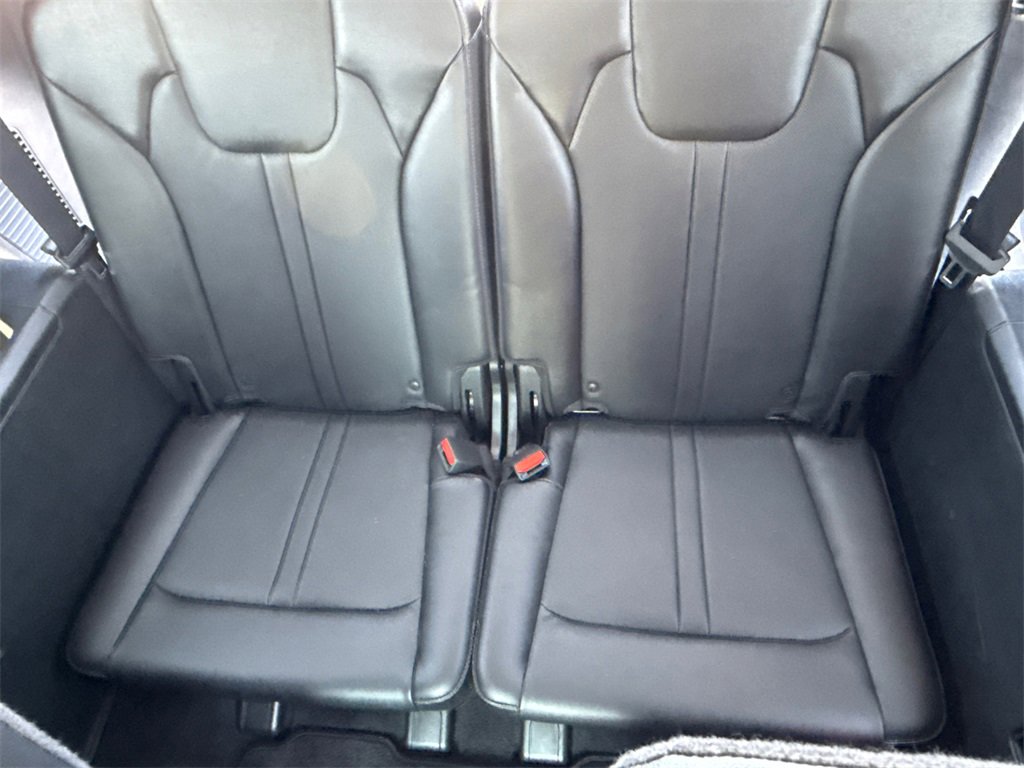 Used 2023 Kia Sorento SX image 22