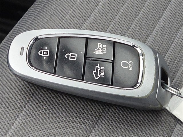 Used 2022 Hyundai Santa Cruz SEL Premium w/ Cargo Package image 39