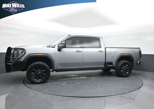 Used 2024 GMC Sierra 2500 AT4 w/ AT4 Premium Plus Package AWD/4WD image 4